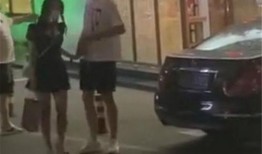 约会嫩模被爆料视频网站,揭秘网红圈层私密生活