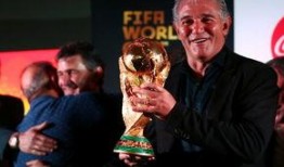 外网爆料梅西婚姻危机视频,外网爆料揭示足球巨星婚姻危机