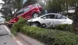 中山大涌车祸最新爆料视频