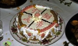 唐山蛋糕爆料事件视频播放,真相究竟如何？