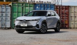 广汽传祺最新车影酷爆料,颠覆想象，科技与时尚的完美融合”