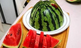 酒吧吃瓜网红叫什么,网红“吃瓜达人”在酒吧的爆笑瞬间