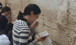 娱乐吃瓜君颜值对比,娱乐吃瓜君的颜值巅峰之战