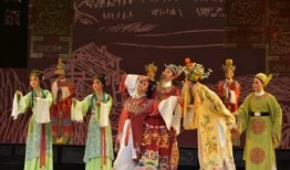 京剧院吃瓜爆料最新事件,最新爆料揭示幕后真相